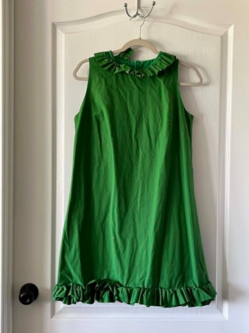 Elizabeth Wilson Green Sleeveless Shift Dress Ruffled neckline size Small
